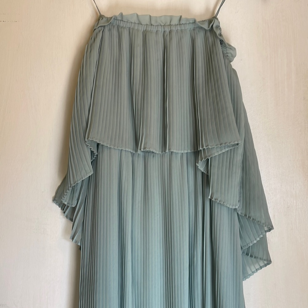 Off the shoulder pleated zara dress